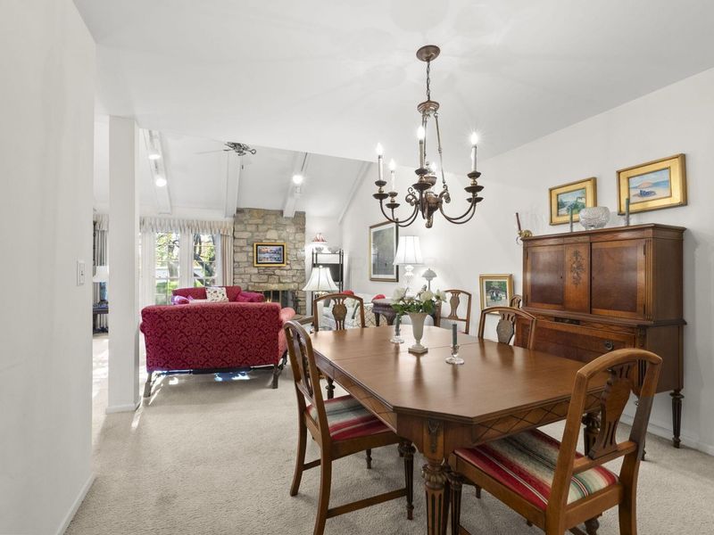 4781 Coach Road, Columbus, OH 43220 Photo 7