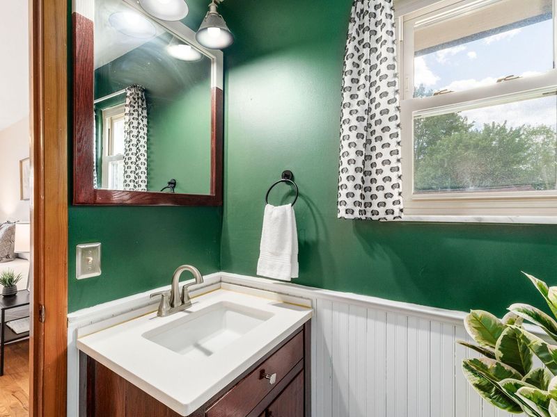305 Muskingum Drive, Columbus, OH 43230 Photo 14