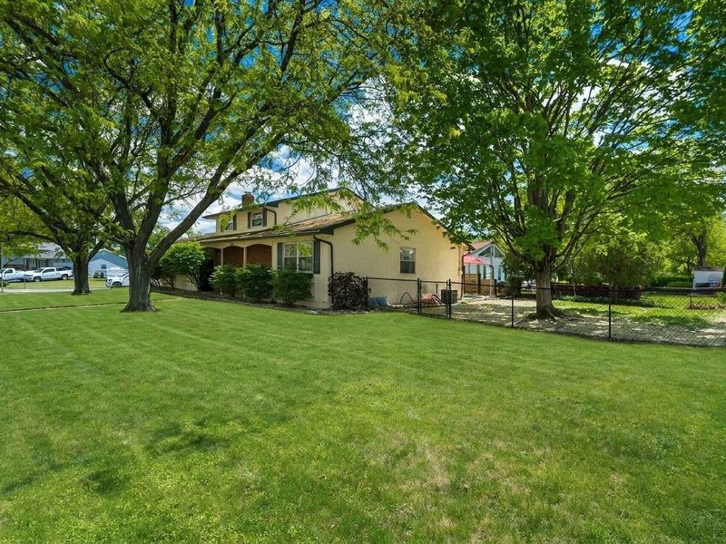 305 Muskingum Drive, Columbus, OH 43230 Photo 22