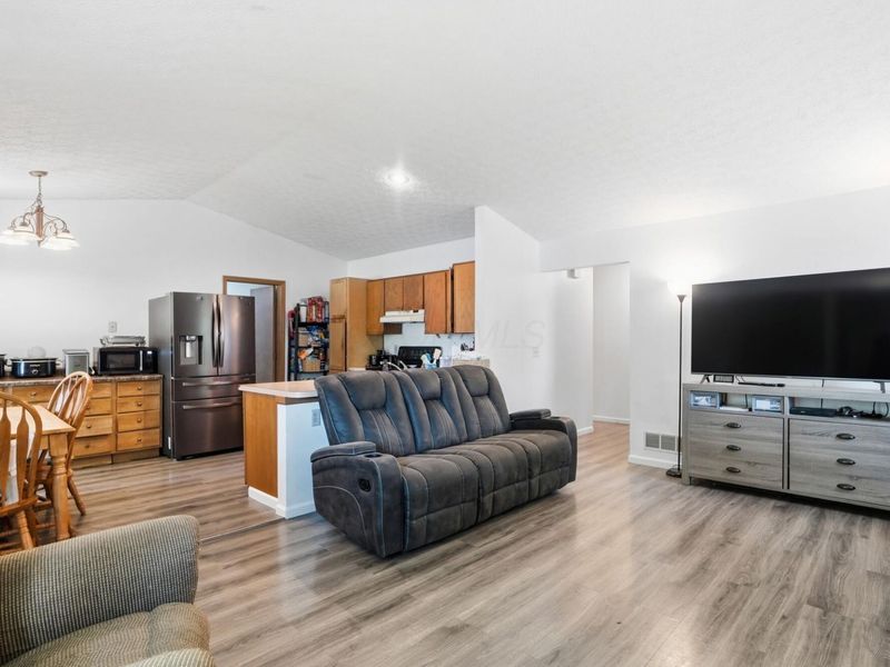 3448 Laurent Court, Columbus, OH 43231 Photo 12