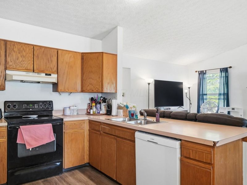 3448 Laurent Court, Columbus, OH 43231 Photo 15