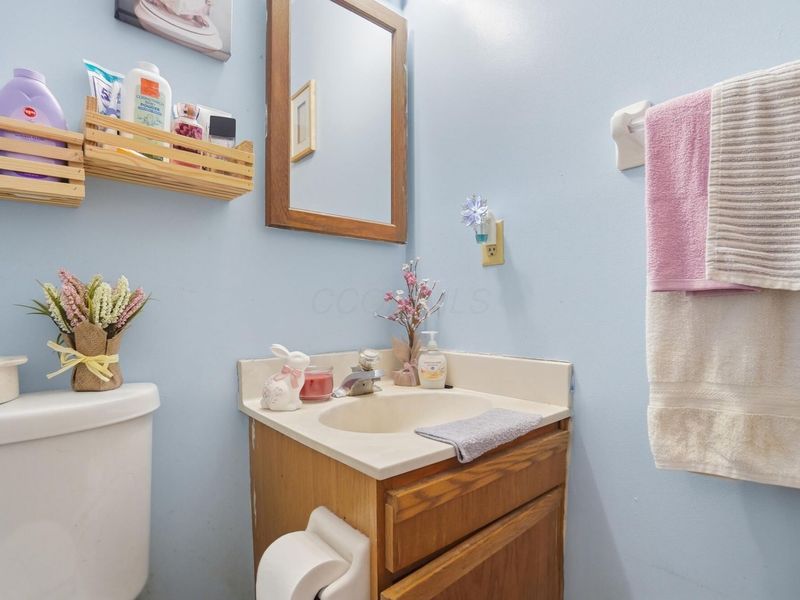 3448 Laurent Court, Columbus, OH 43231 Photo 24