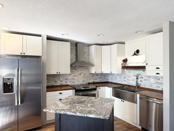 2720 26th Street Circle S, Moorhead, MN 56560