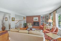 1520 Fairway Drive photo 4