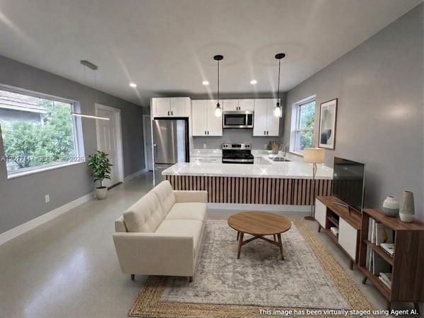 1140 NE 24th Ave, Unit 1-4, Pompano Beach, FL 33062
