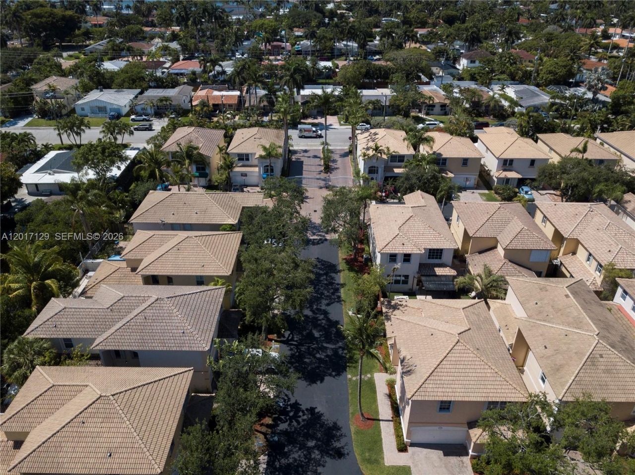 1240 Grant St, Hollywood, FL 33019 Photo