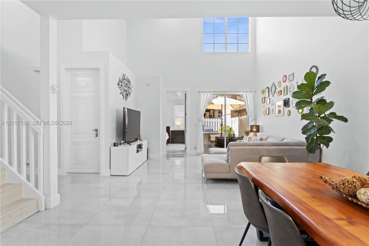 1240 Grant St, Hollywood, FL 33019 Photo