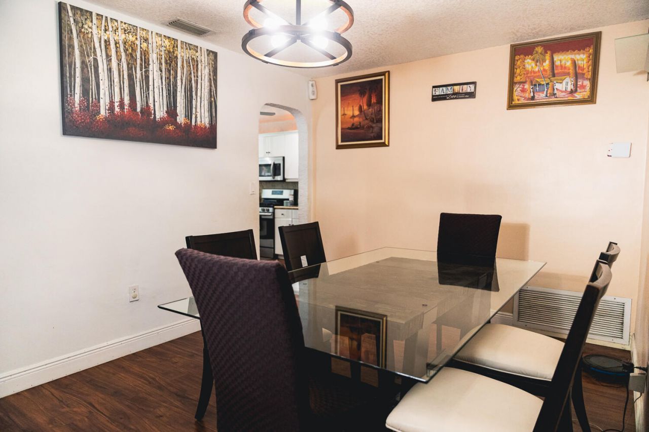 7210 NW 22nd Street, Sunrise, FL 33313 Photo