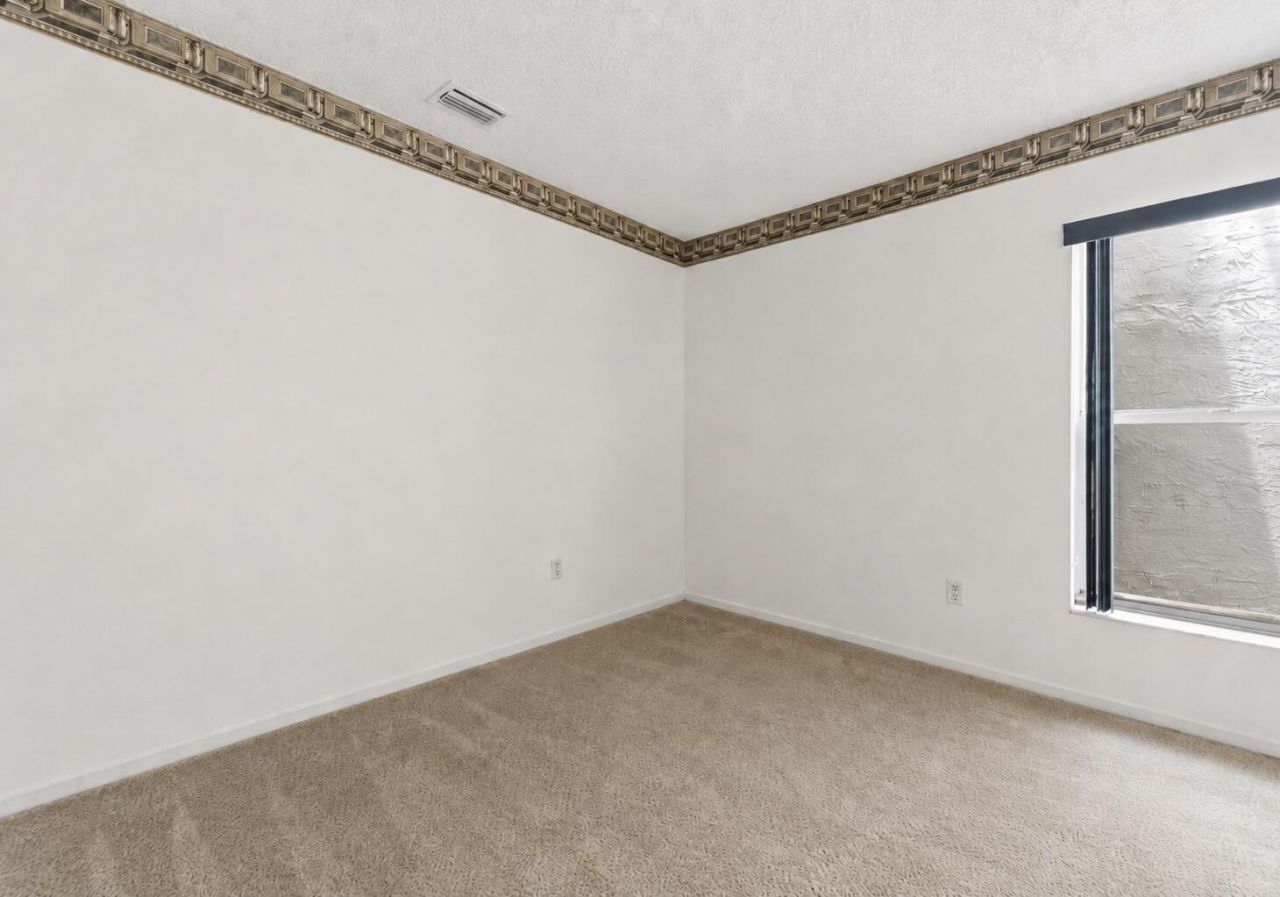 19035 NW 54th Place, Miami Gardens, FL 33055 Photo