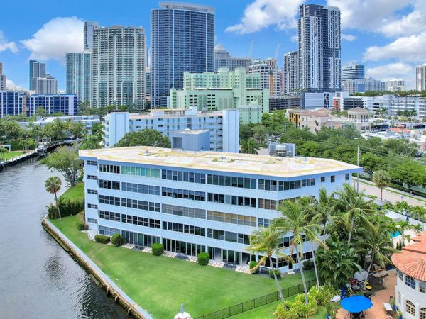 818 SE 4th Street, Unit 505, Fort Lauderdale, FL 33301