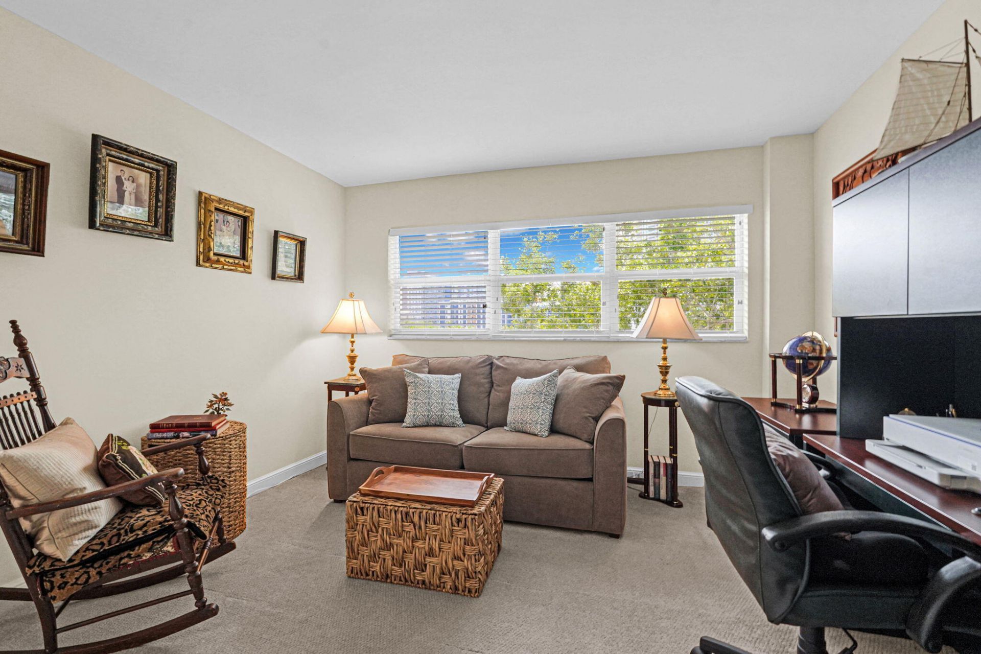 818 SE 4th Street, Unit 505, Fort Lauderdale, FL 33301 Photo