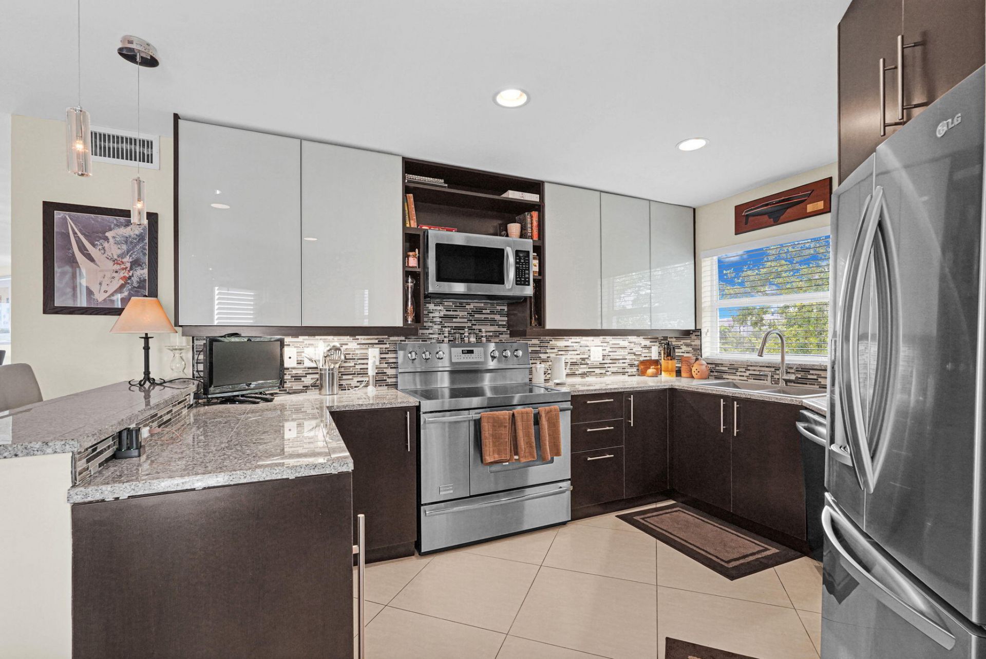 818 SE 4th Street, Unit 505, Fort Lauderdale, FL 33301 Photo