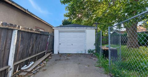 3732 38th St, Sacramento, CA 95820 Photo