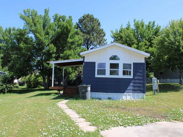 840 N SPRUCE, Rapid City, SD 57701