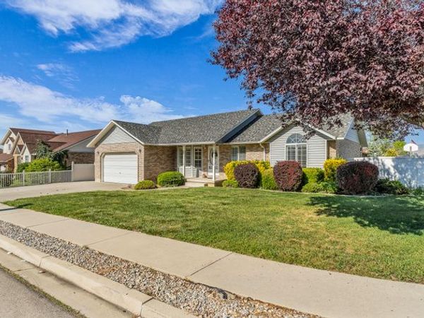 1433 N 1250 E, Lehi, UT 84043