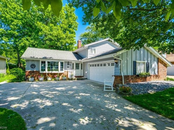 6723 Edgemoor Avenue, Solon, OH 44139