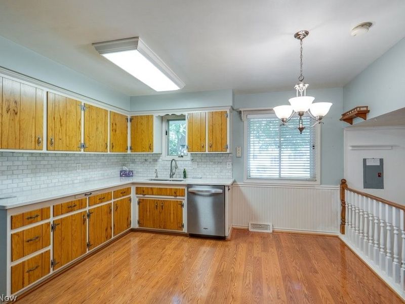 6723 Edgemoor Avenue, Solon, OH 44139 Photo 10