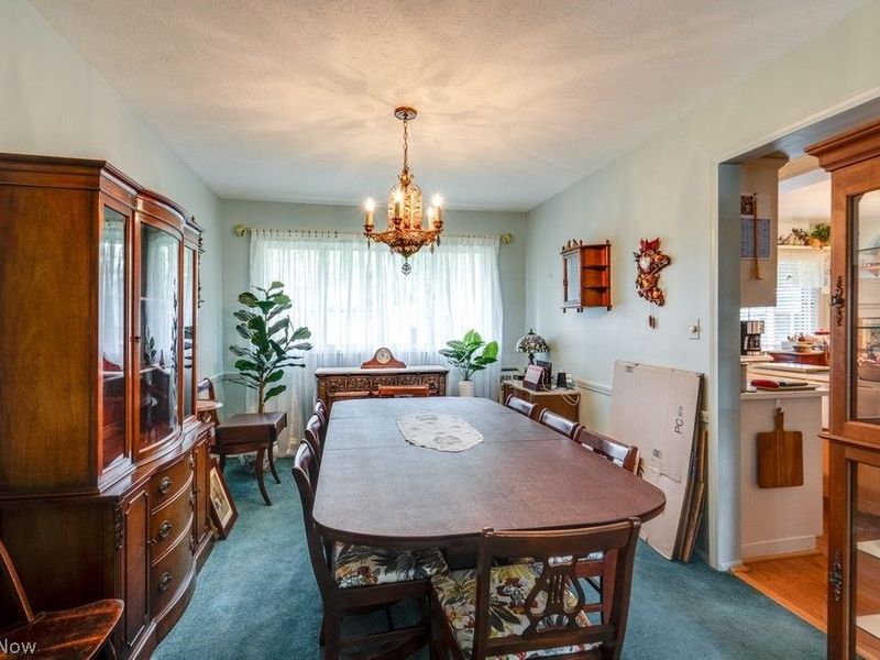 6723 Edgemoor Avenue, Solon, OH 44139 Photo 10