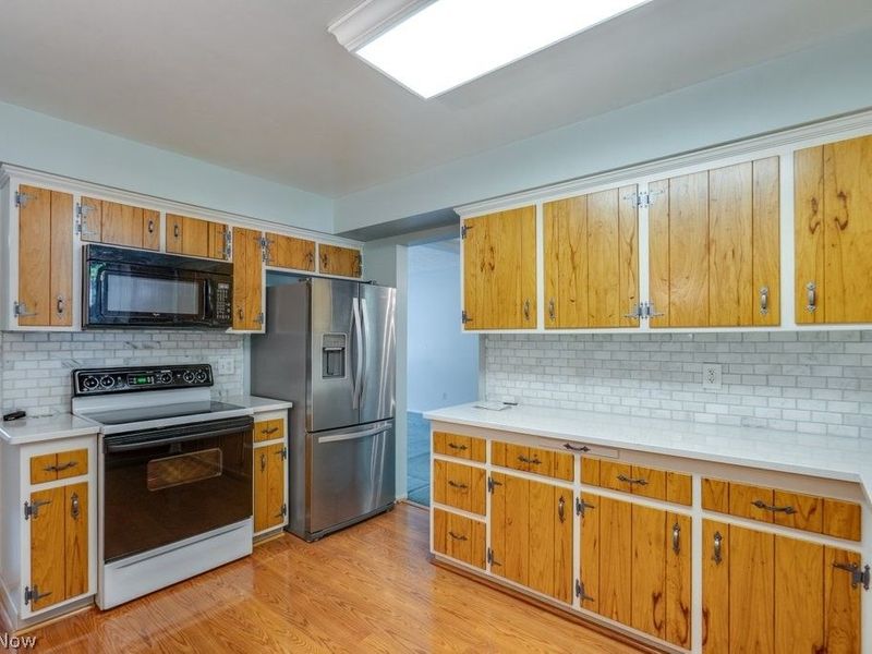 6723 Edgemoor Avenue, Solon, OH 44139 Photo 14