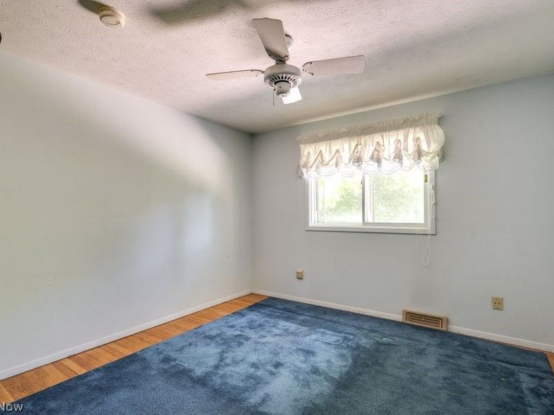 6723 Edgemoor Avenue, Solon, OH 44139 Photo 17