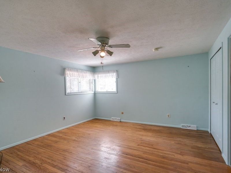 6723 Edgemoor Avenue, Solon, OH 44139 Photo 18