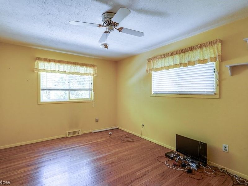 6723 Edgemoor Avenue, Solon, OH 44139 Photo 20