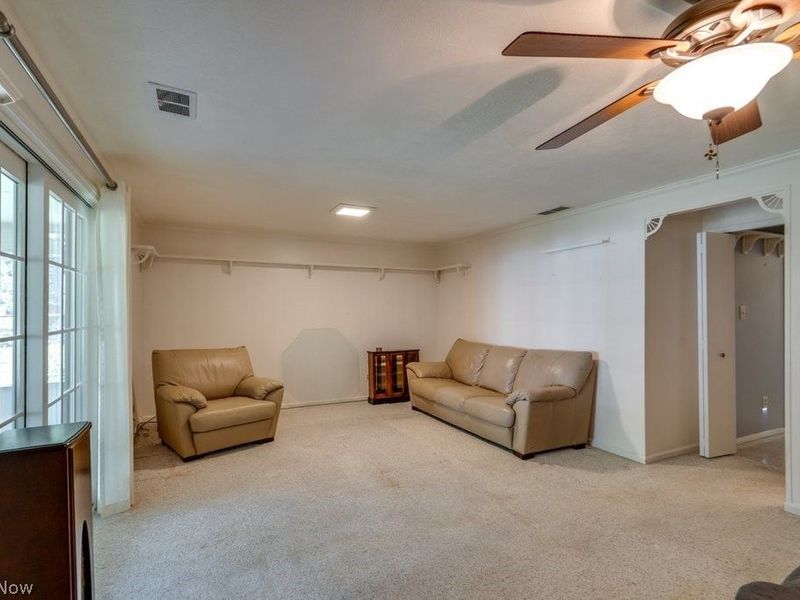 6723 Edgemoor Avenue, Solon, OH 44139 Photo 25