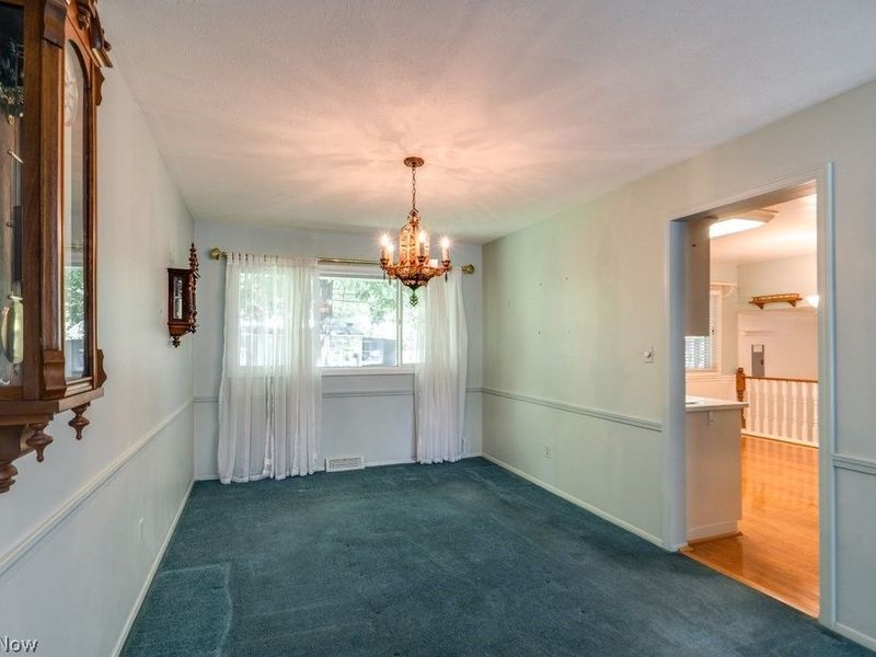 6723 Edgemoor Avenue, Solon, OH 44139 Photo 6