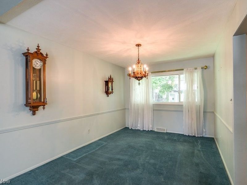 6723 Edgemoor Avenue, Solon, OH 44139 Photo 8