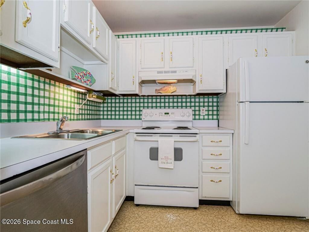 21 Pine Arbor Lane , Unit 104, Vero Beach, FL 32962 Photo