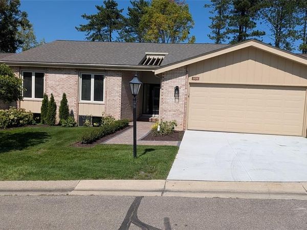 2014 Waldons Court S, West Bloomfield Twp, MI 48322