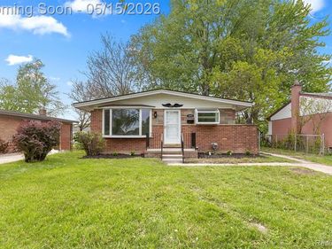 1072 S Venoy Road S, Westland, MI 48186