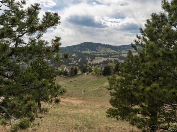 455 Strada Rossa Road , Golden, CO 80401
