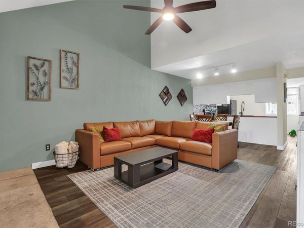 2053 S Worchester Way, Aurora, CO 80014