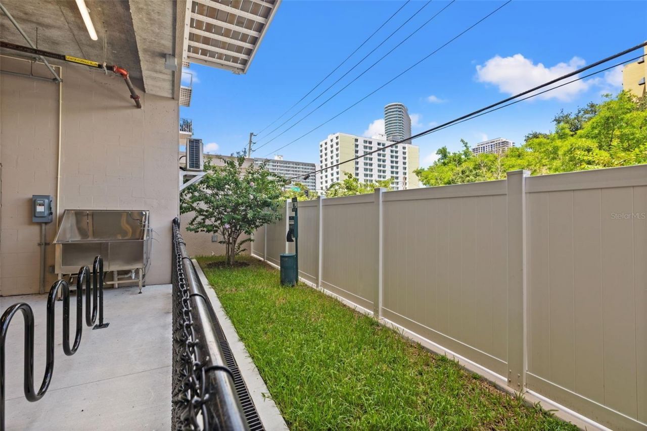 644 3rd Avenue S, Unit 202, Saint Petersburg, FL 33701 Photo