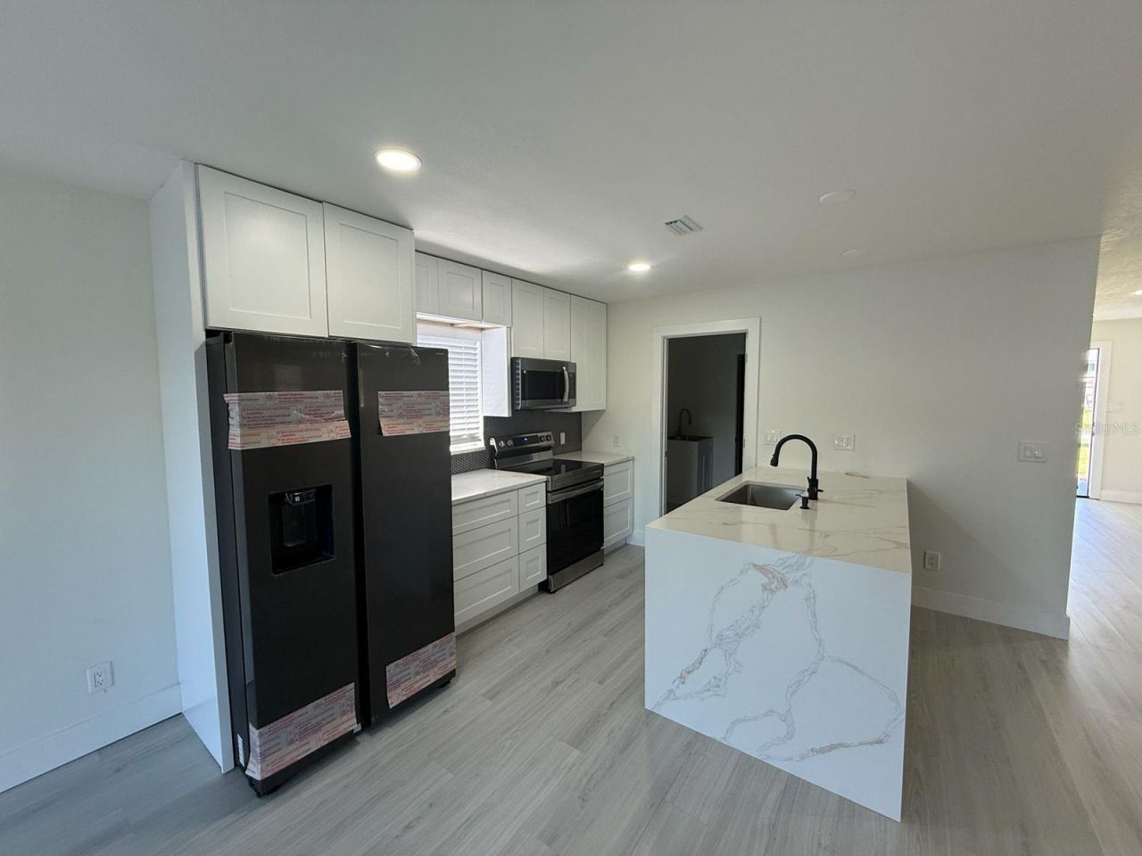 1842 Maryland Avenue Ne, Saint Petersburg, FL 33703 Photo