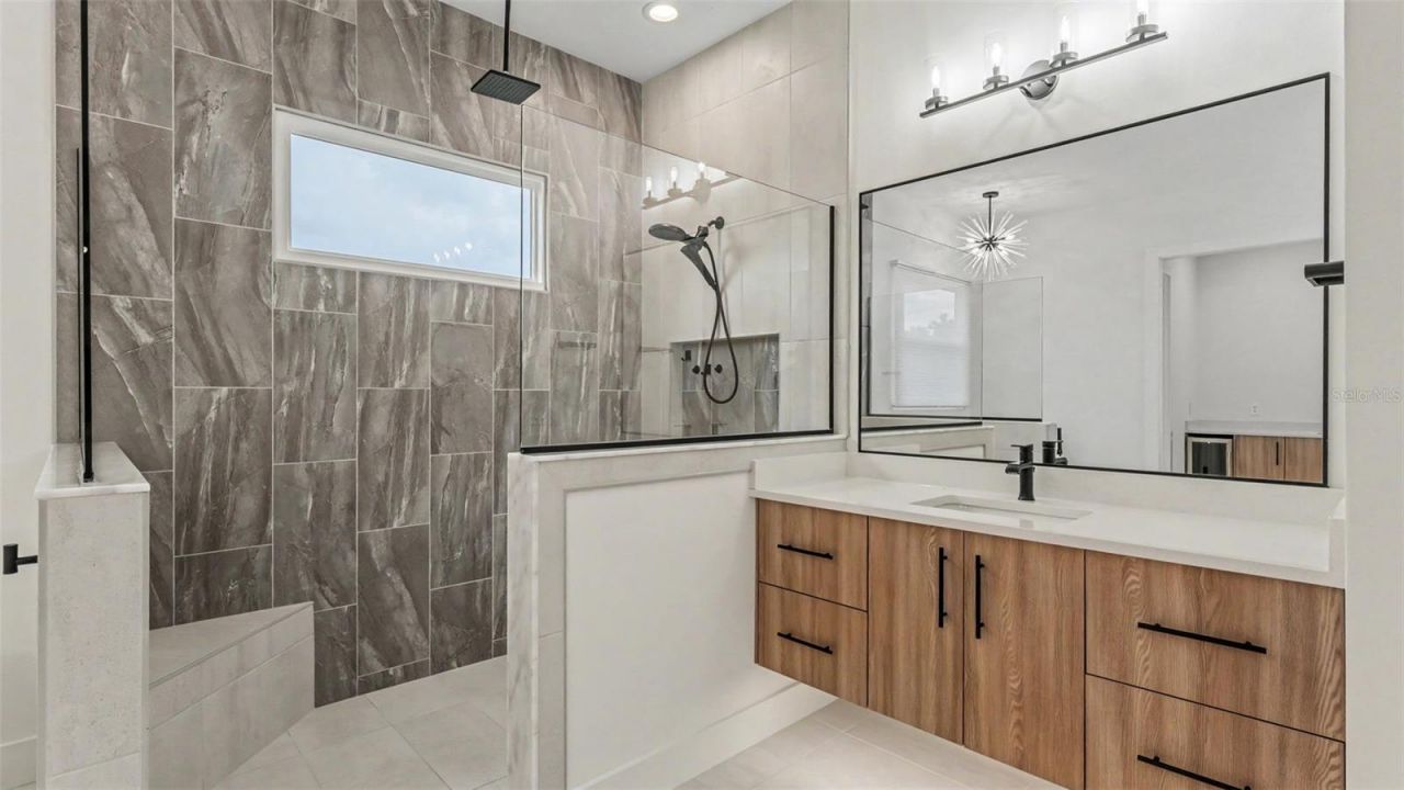 5411 Delphi Hills Circle, Lakeland, FL 33812 Photo