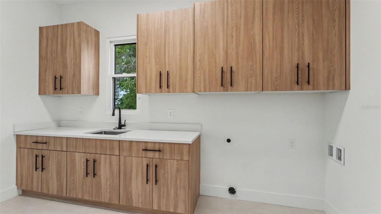5411 Delphi Hills Circle, Lakeland, FL 33812 Photo