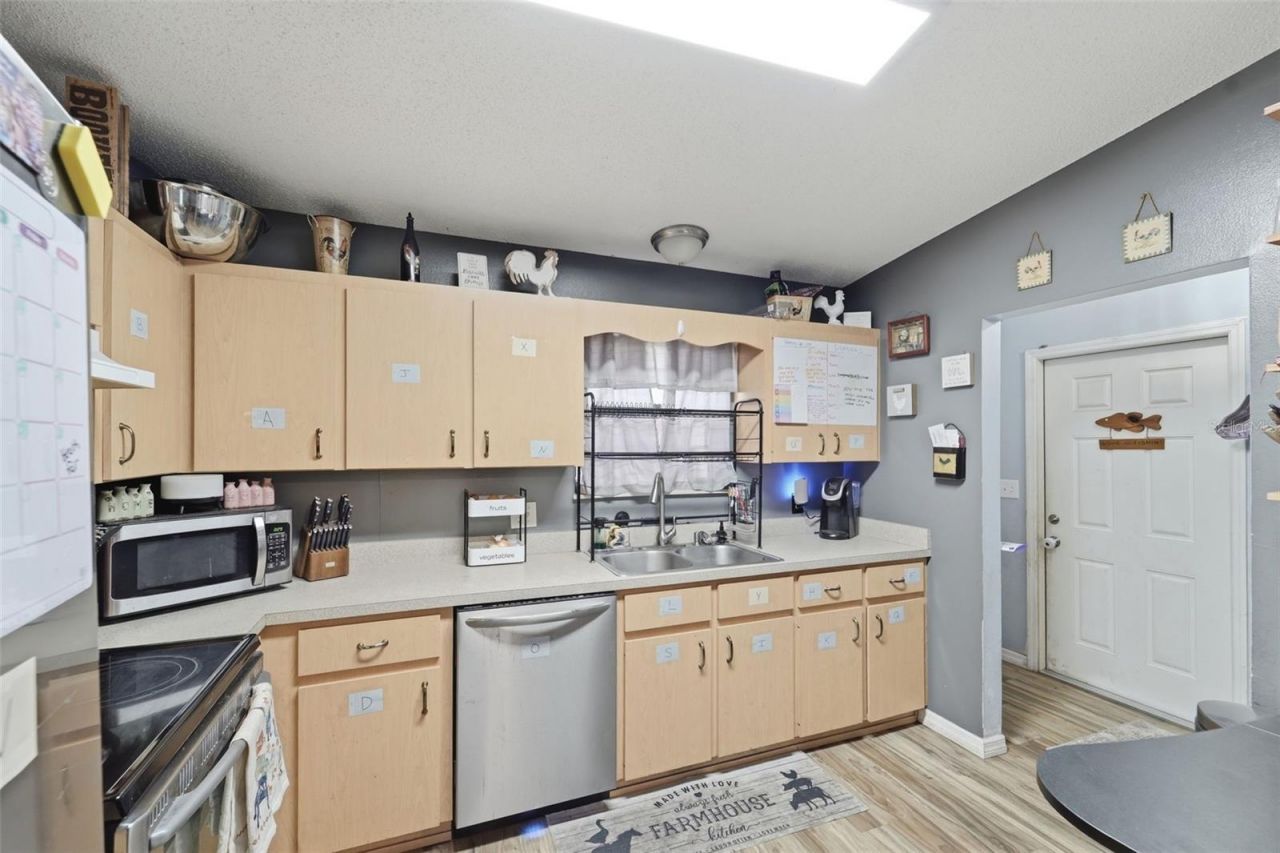 1302 Bond Street , Edgewater, FL 32132 Photo