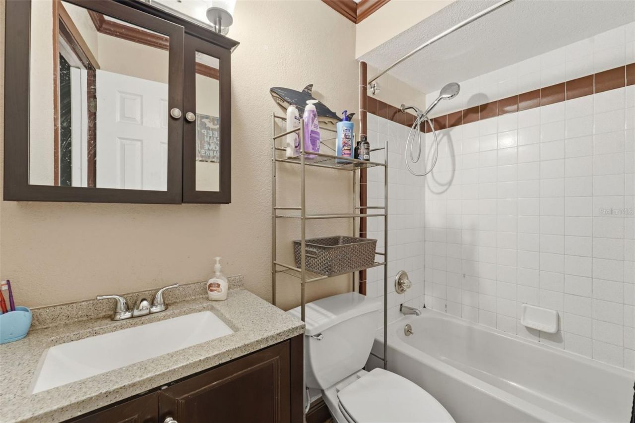 1302 Bond Street , Edgewater, FL 32132 Photo