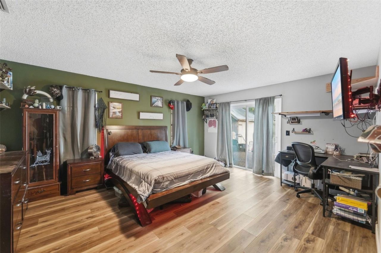 1302 Bond Street , Edgewater, FL 32132 Photo
