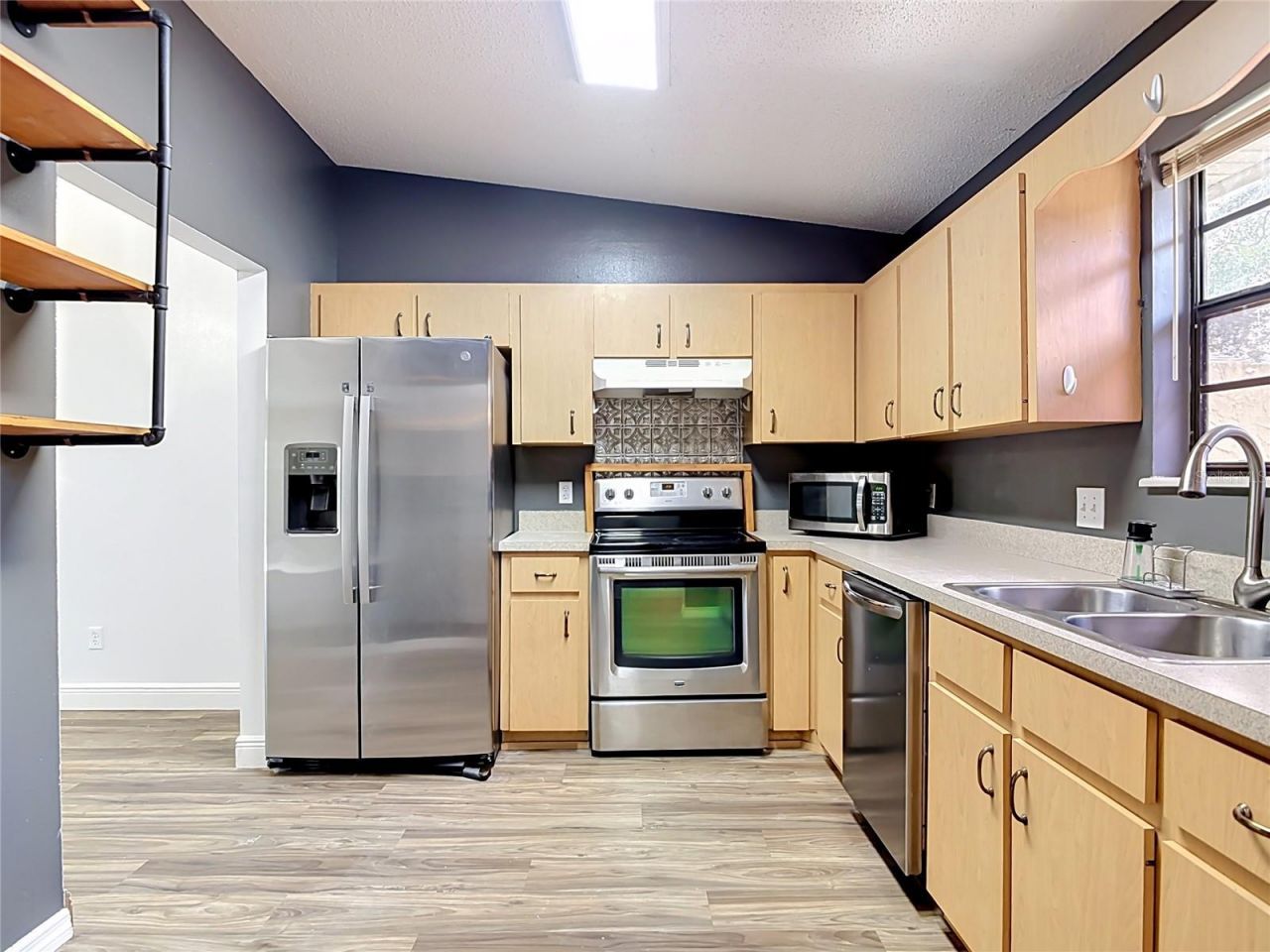 1302 Bond Street, Edgewater, FL 32132 Photo