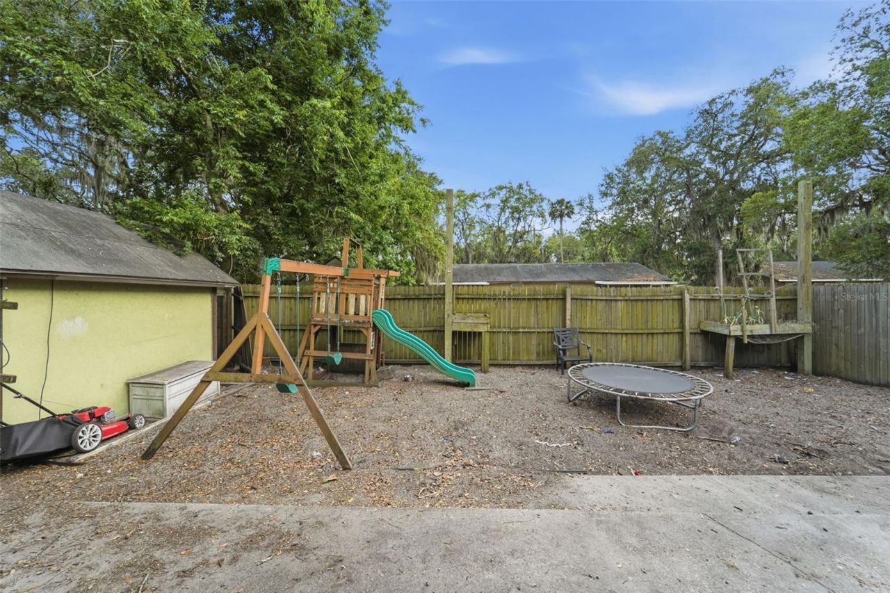 1302 Bond Street , Edgewater, FL 32132 Photo