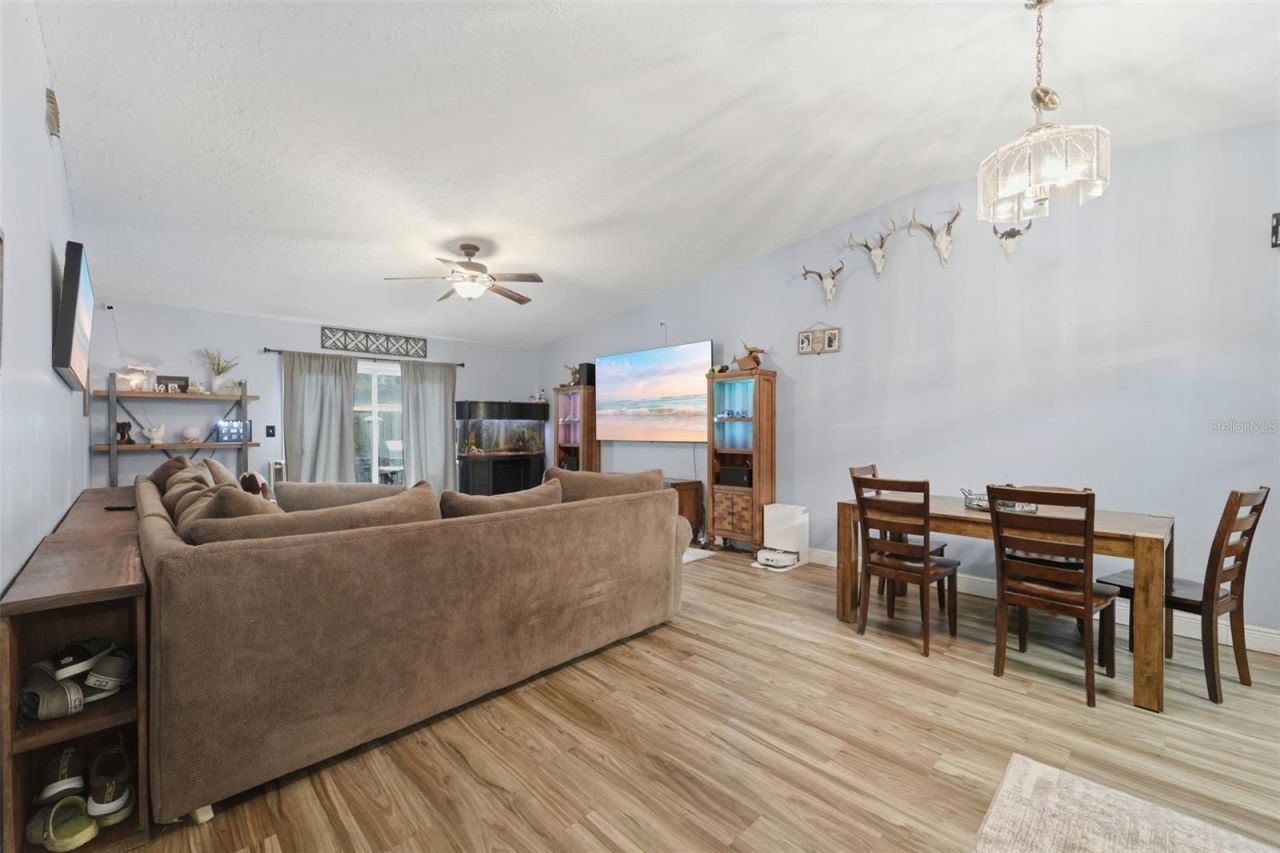 1302 Bond Street , Edgewater, FL 32132 Photo