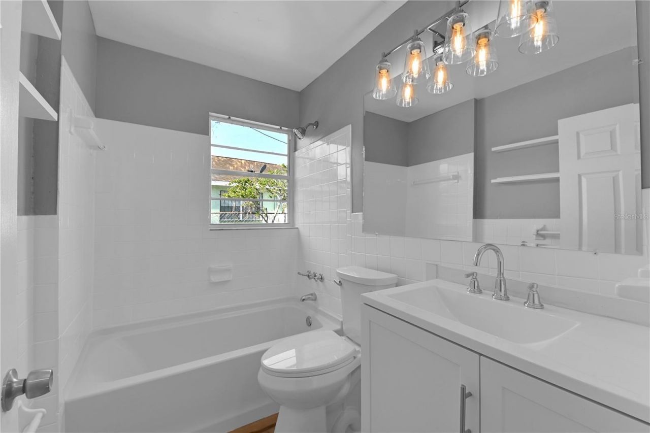 3203 E 38th Avenue, Tampa, FL 33610 Photo
