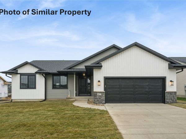 1820 Shady Grove Road SW, Cedar Rapids, IA 52404