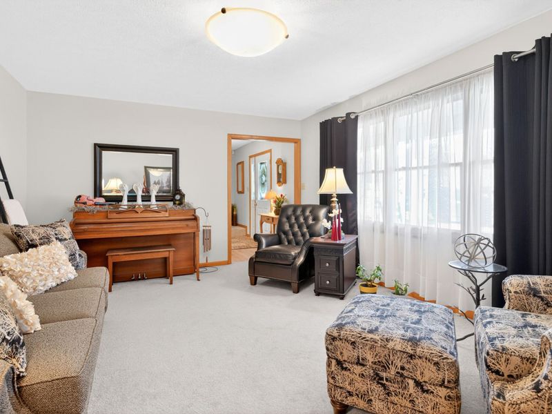 564 Foxcross Drive, Sidney, OH 45365 Photo 7