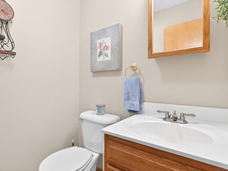 564 Foxcross Drive, Sidney, OH 45365 Photo 8