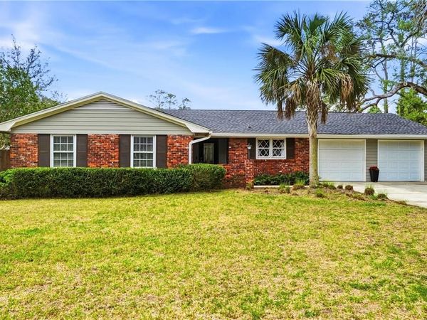 110 Wesley Oak Drive , St Simons Island, GA 31522