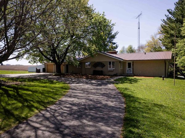 12166 Cunningham Road, WINNEBAGO, IL 61088